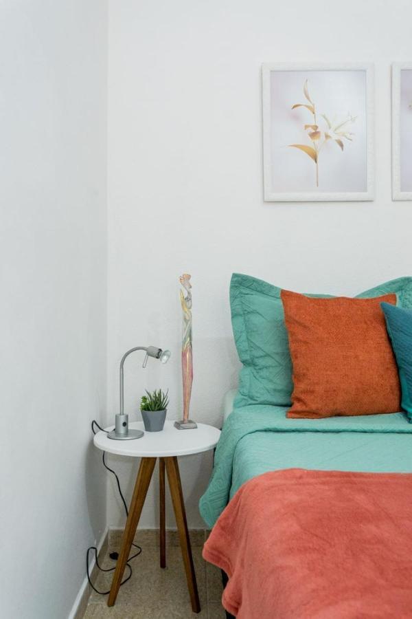 Conforto E Relax, Caminhando Para A Praia De Copacabana, Quarto E Sala, Completo, Com Wi Fi, Cozinha, Ar Condicionado Rio de Janeiro Exterior foto